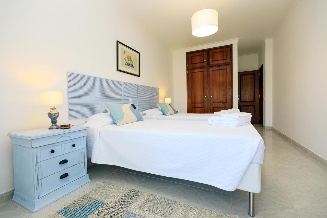 C23 - Parkway Entrance Apartment In ラゴス エクステリア 写真