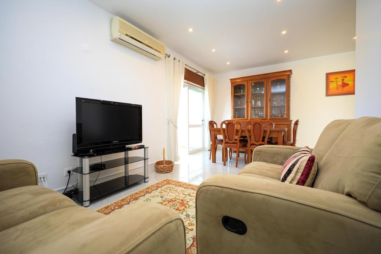 C23 - Parkway Entrance Apartment In ラゴス エクステリア 写真
