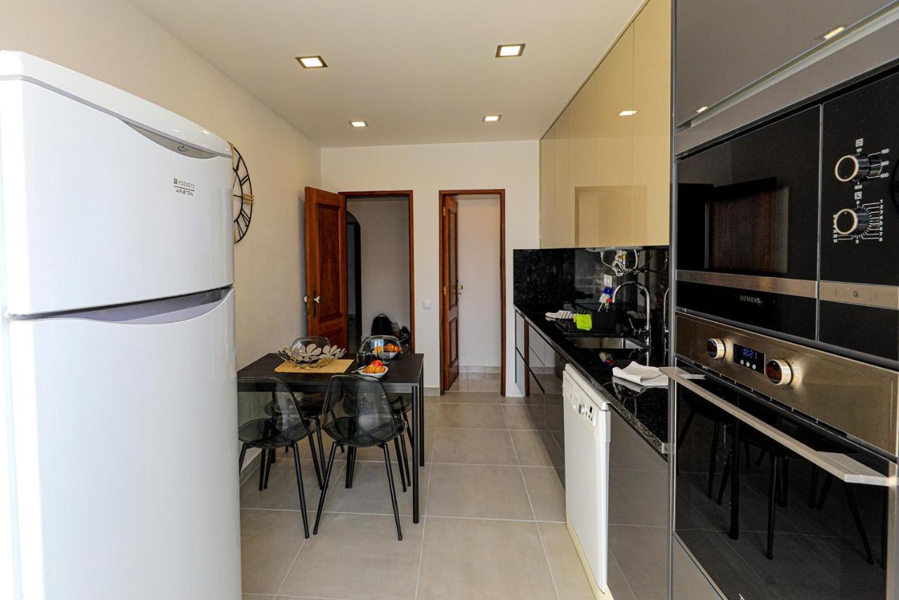 C23 - Parkway Entrance Apartment In ラゴス エクステリア 写真