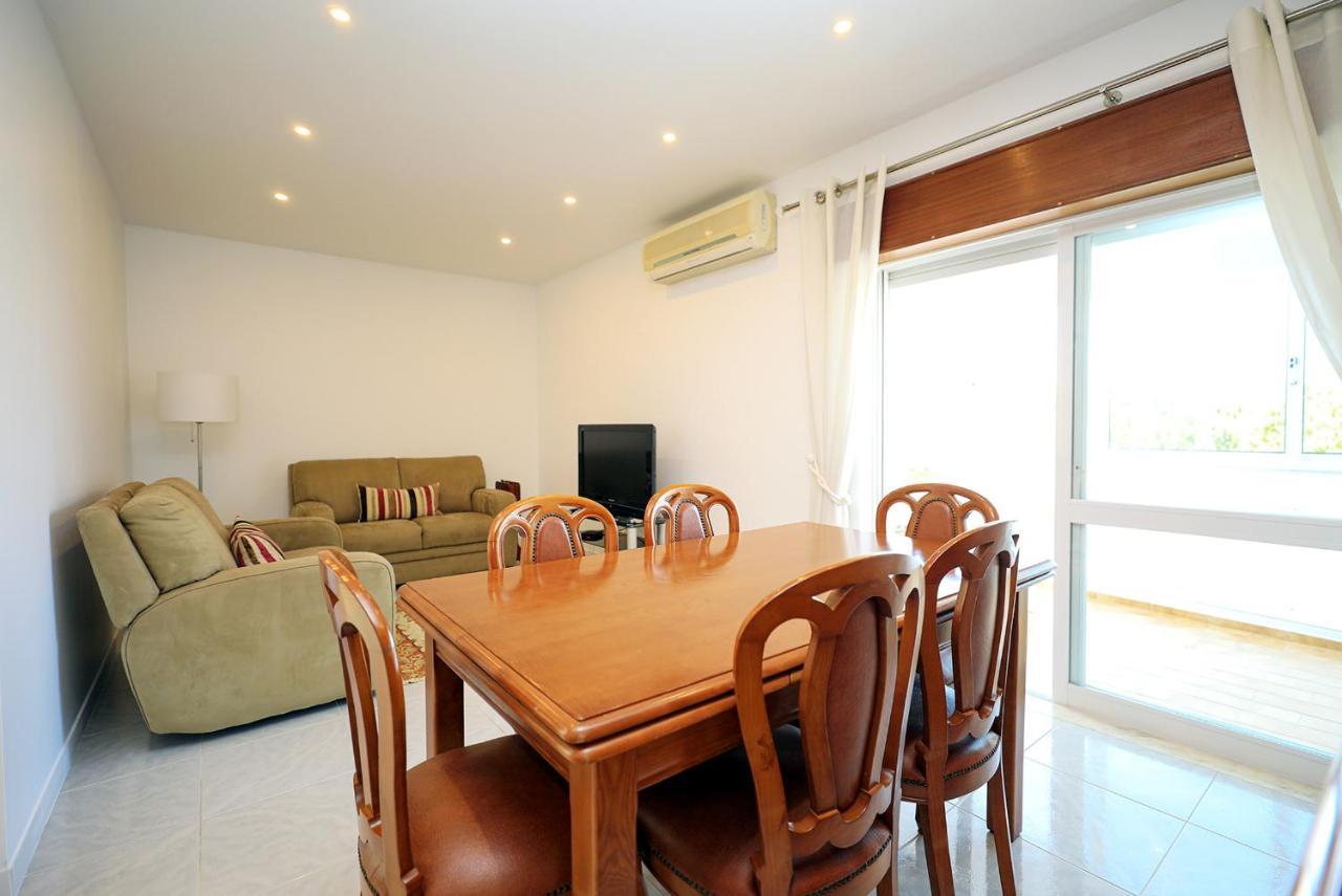 C23 - Parkway Entrance Apartment In ラゴス エクステリア 写真